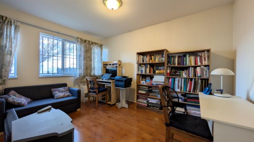 708 49Th Avenue E, Vancouver, BC 