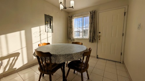 708 49Th Avenue E, Vancouver, BC 