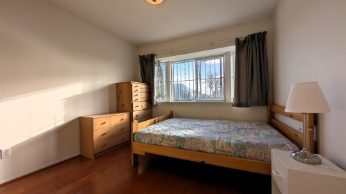 708 49Th Avenue E, Vancouver, BC 