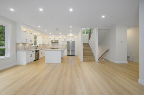23349 Cross Road, Maple Ridge, BC 