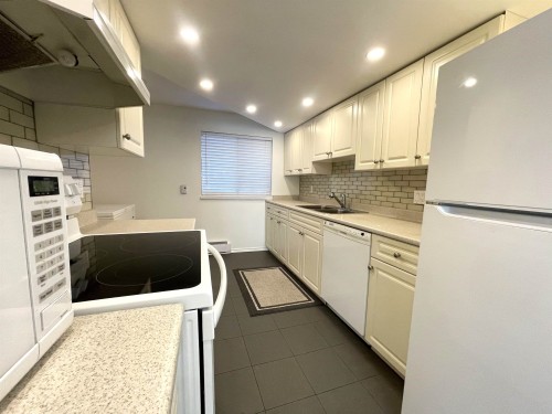 8132 Laval Place, Vancouver, BC 