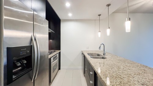 905-7088 18Th Avenue, Burnaby, BC 