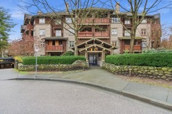 205-18 Smokey Smith Place  New Westminster, BC V3L 5V3