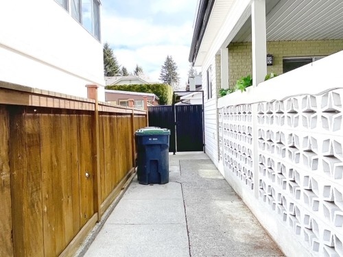 677 Gatensbury Street, Coquitlam, BC 