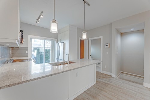 303-1405 Dayton Street, Coquitlam, BC 