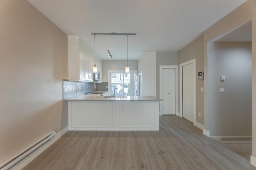 303-1405 Dayton Street, Coquitlam, BC 