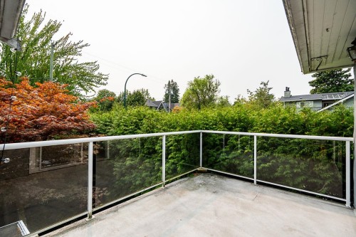 1796 14Th Avenue W, Vancouver, BC 