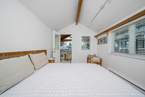 6245 Nelson Avenue, West Vancouver, BC 