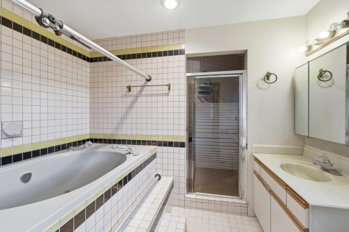 6709 Ash Street, Vancouver, BC 