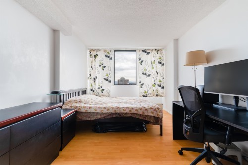 1402-7275 Salisbury Avenue, Burnaby, BC 