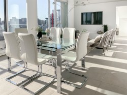 3703-689 Abbott Street  Vancouver, BC V6B 0J2