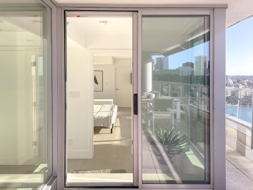 3703-689 Abbott Street, Vancouver, BC 