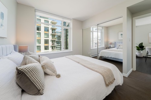 902-138 1St Avenue W, Vancouver, BC 