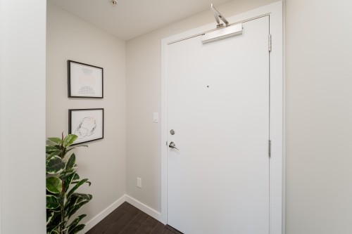 902-138 1St Avenue W, Vancouver, BC 