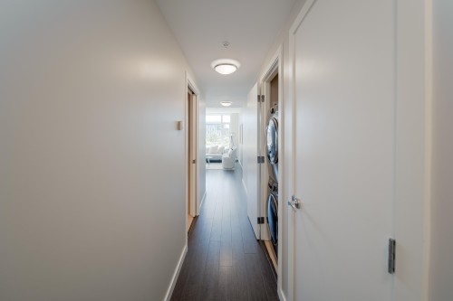 902-138 1St Avenue W, Vancouver, BC 