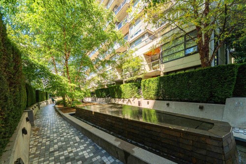 902-138 1St Avenue W, Vancouver, BC 