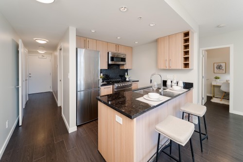 902-138 1St Avenue W, Vancouver, BC 