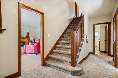 475 27Th Avenue W, Vancouver, BC 