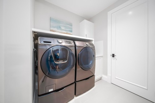 6338 Elm Street, Vancouver, BC 