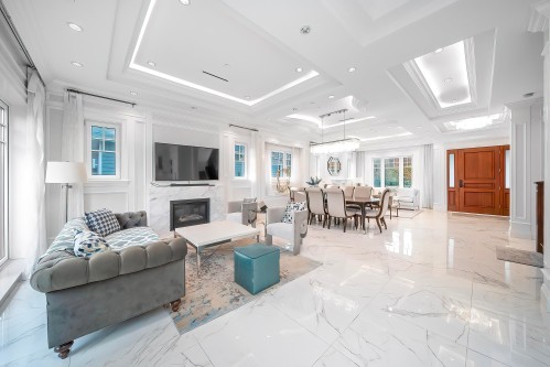 6338 Elm Street, Vancouver, BC 