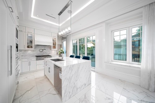 6338 Elm Street, Vancouver, BC 