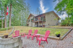4546 Sinclair Bay Road  Garden Bay, BC V0N 1S1