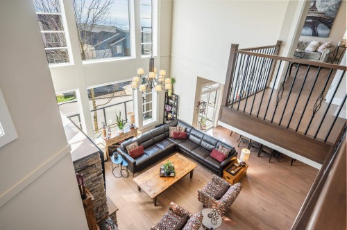 1412 Strawline Hill Street, Coquitlam, BC 