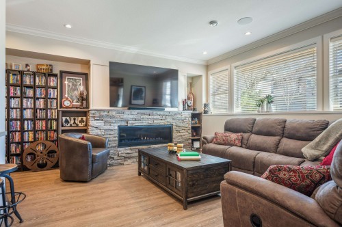 1412 Strawline Hill Street, Coquitlam, BC 