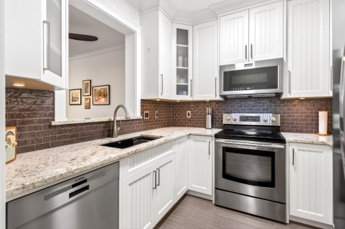 220-2995 Princess Crescent, Coquitlam, BC 