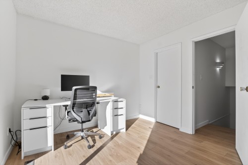 526 Cardiff Way, Port Moody, BC 