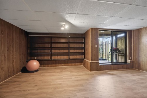 526 Cardiff Way, Port Moody, BC 