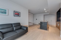 2909-1289 Hornby Street  Vancouver, BC V6Z 0G7