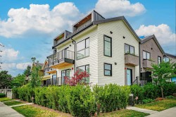 7359 Oak Street  Vancouver, BC V6P 1V9