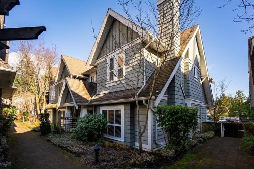 9-2688 Mountain Highway  North Vancouver, BC V7J 2N5