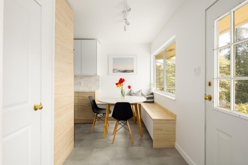 1231 Cloverley Street, North Vancouver, BC 