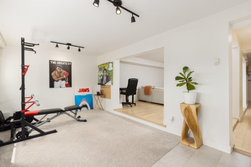 1231 Cloverley Street, North Vancouver, BC 