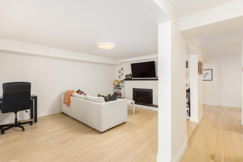 1231 Cloverley Street, North Vancouver, BC 