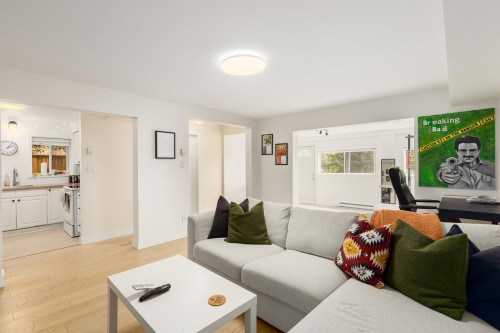 1231 Cloverley Street, North Vancouver, BC 