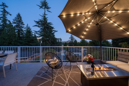 1231 Cloverley Street, North Vancouver, BC 