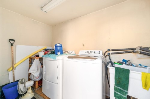 1032 49Th Avenue E, Vancouver, BC 