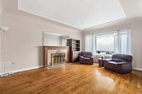 1032 49Th Avenue E, Vancouver, BC 