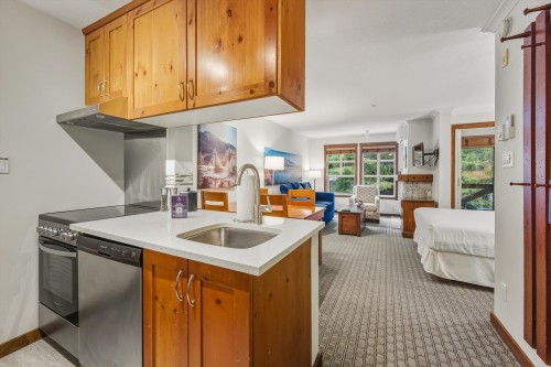 413-4899 Painted Cliff Road, Whistler, BC 