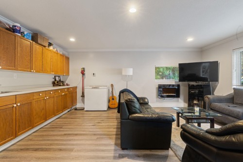 4529 Jerome Place, North Vancouver, BC 