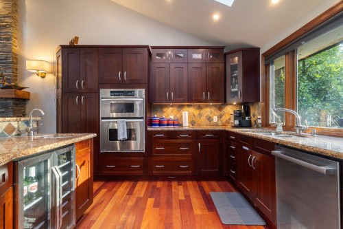 4529 Jerome Place, North Vancouver, BC 