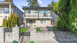510 25th  W Street  North Vancouver, BC V7N 2G3