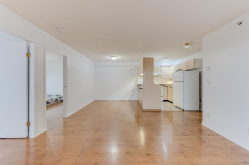 506-6611 Cooney Road, Richmond, BC 