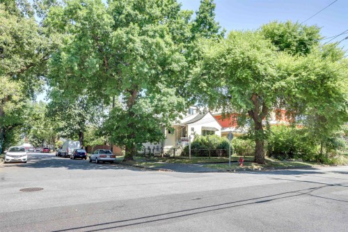 2305 Turner Street, Vancouver, BC 