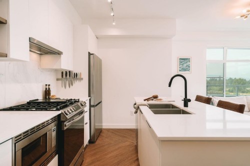 509-3229 St Johns Street, Port Moody, BC 