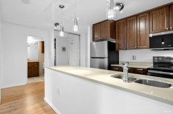 707-2008 Fullerton Avenue  North Vancouver, BC V7P 3G7