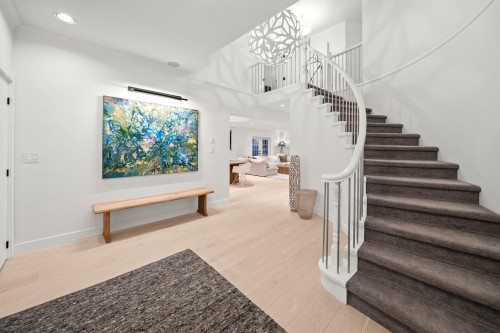 1261 Eldon Road, North Vancouver, BC 